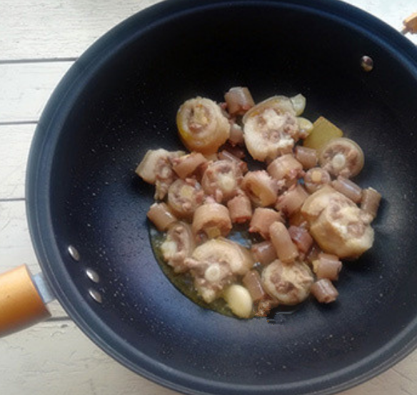 大冷天,产妇适合吃这道补阴益髓、补血养颜的