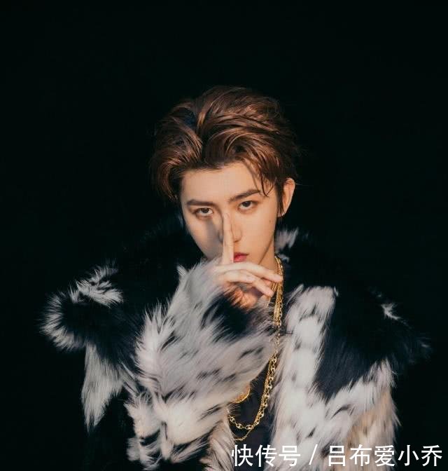 吴亦凡全新歌曲曝光,名字叫《大碗宽面》,引大