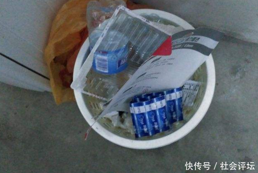 男子出差托兄弟照顾老婆，回家后却看到这样东西，痛不欲生