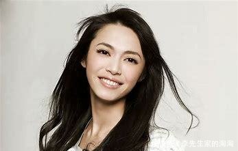 明星杨幂发微博说自己粉丝一亿了,你知道哪个