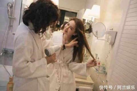 戚薇与老公李承铉晒出写真照,好养眼!女儿摘掉