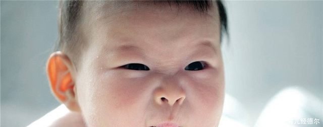 宝宝大便像鼻涕样,是什么原因造成的