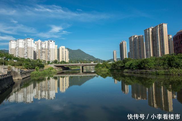 房贷利率上浮达40%, 30年需多还利息45万, 房