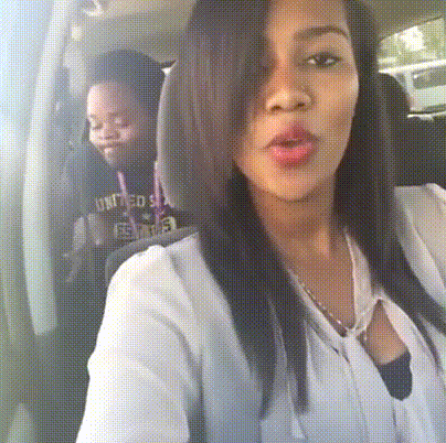 搞笑gif: 千万不要找女汉子, 稍有不开心就拿你练身手