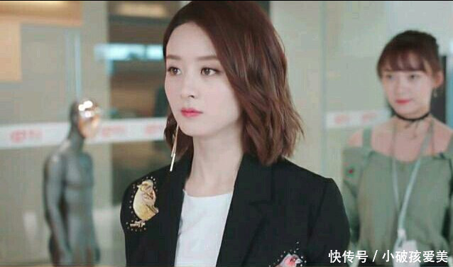 终于要播了!赵丽颖拍戏时被黑,回应一张照片让