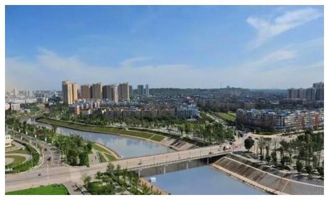 这两个城市一旦合并进成都, 那四川就有超一线城市了