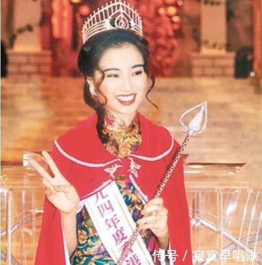 获香港小姐冠军,在TVB18年月薪仅14亿,卖鱼丸