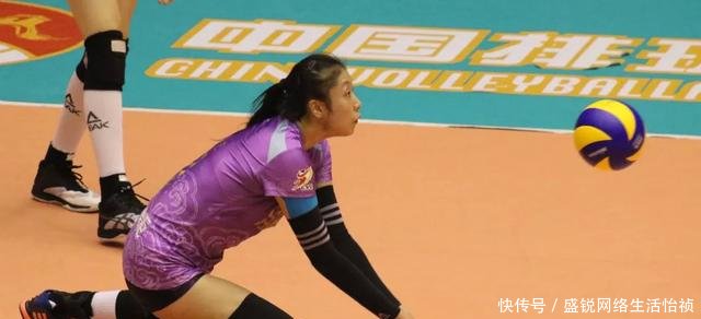 天津女排球迷为什么有些人总抓着杨艺不放自由