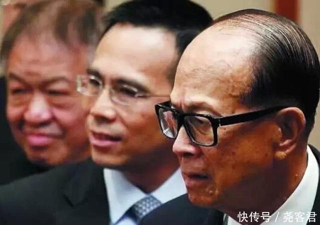 华人首富李嘉诚的人生启示录,做到这些,你就能改变贫穷