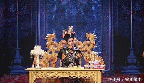慈禧毁了清朝,但是她留下了1句诗,小学生也第七单元小学试卷测图片