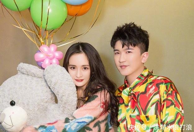 杨幂比刘恺威挣得多,为啥女儿不跟妈她有空旅
