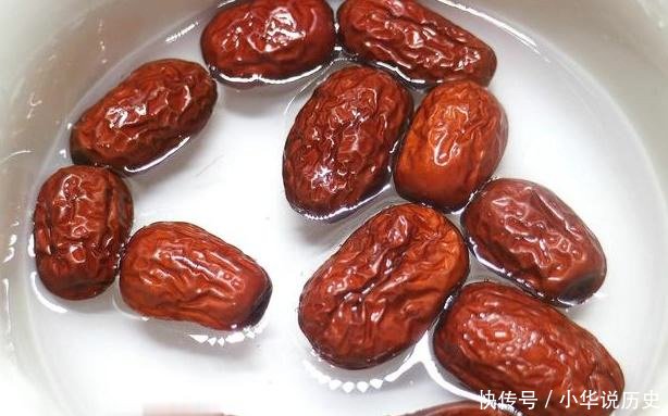 多给孩子煮一粥,健脾养胃,提高免疫力,冬天少生