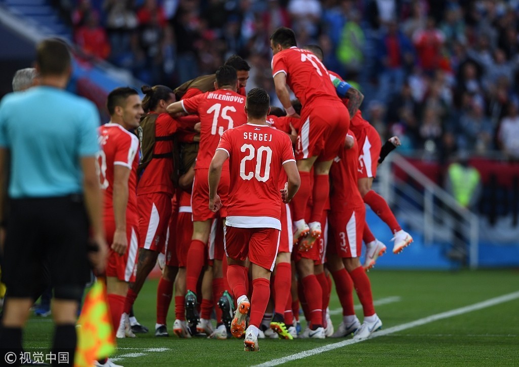 米特罗维奇头球破门 塞尔维亚1-0领先瑞士