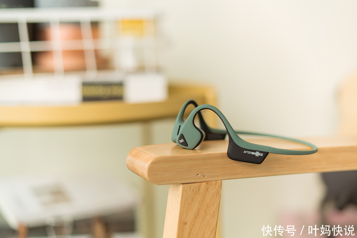 韶音TREKZ AIR骨传导运动蓝牙耳机,运动得刚