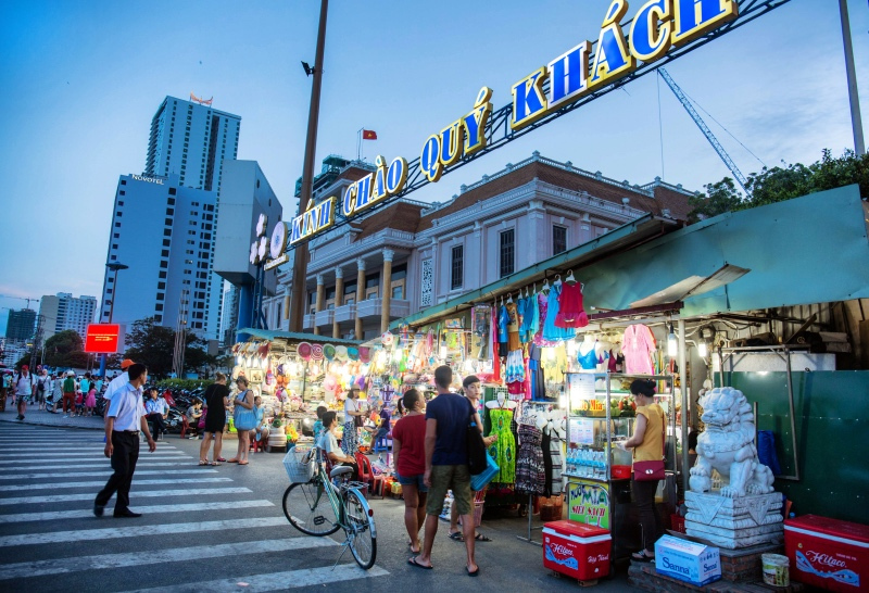 国人在外为何频繁遭海关收费?芽庄自由行见证