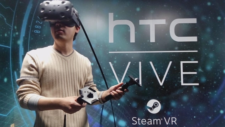 HTC Vive怎么连接电脑？串流盒连接教程