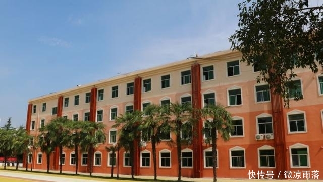 西安的一个学校的学生