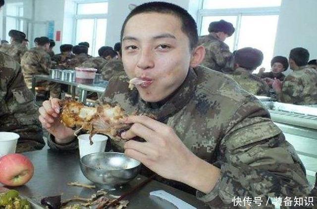 在部队,为什么方便面是最受欢迎的美食呢?