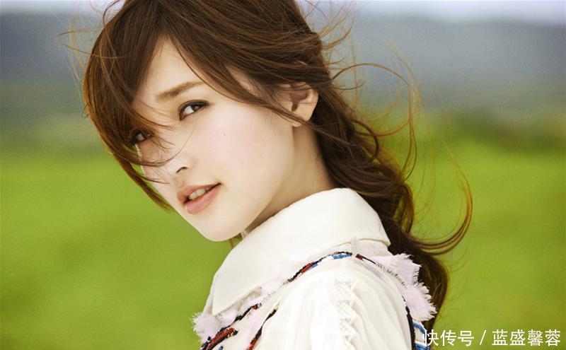 《倾城时光》带火了一首歌,翻红了一个曾经的