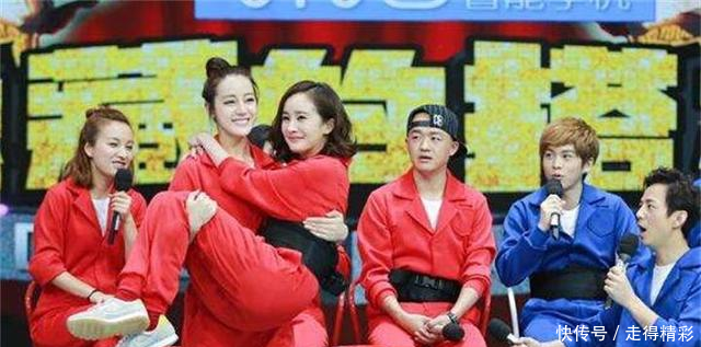 《快本》杨幂的拍照姿势,图2难度大,图5刘恺威