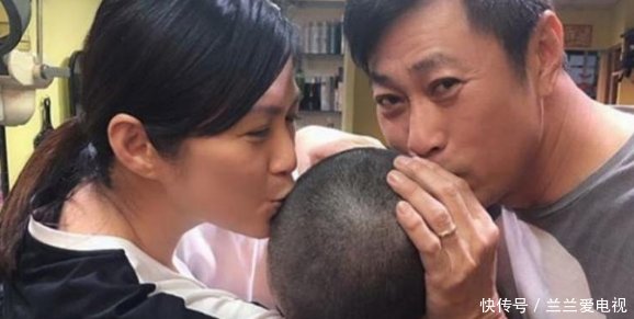 潘玲玲准备把儿子送到军营,心里有点小波动