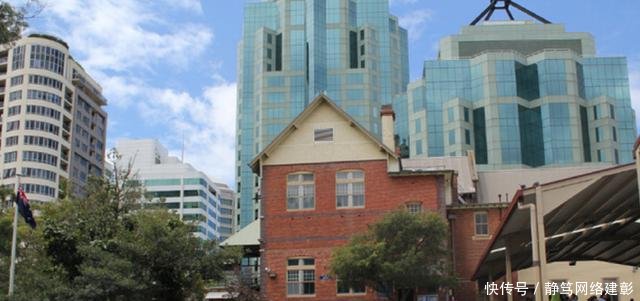 董璇在澳大利亚住房被曝光,为孩子着想的她,租