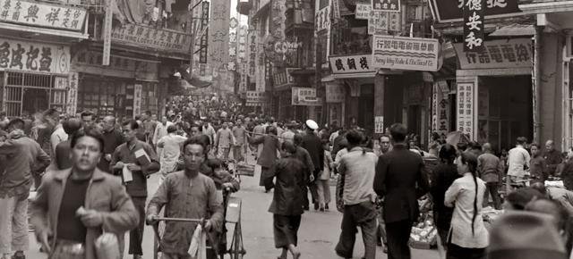 香港民国时期老照片皇后大道十分繁华,华人渔