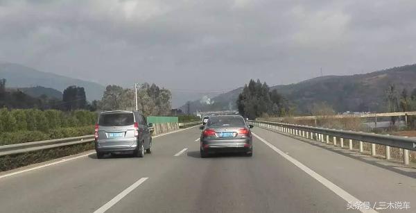 回南阳老家过年,高速免费,上高速要学会三秒原则