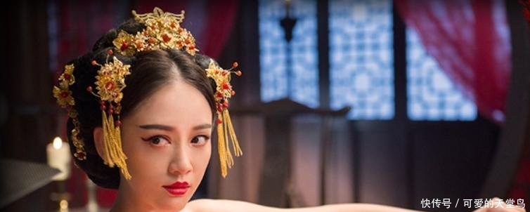 古装美女洗澡,陈乔恩没有水,王艳浑身是疤,杨幂