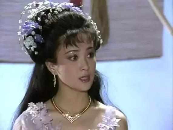 王丽坤应该是史上最清纯的妲己,邓伦演的九尾