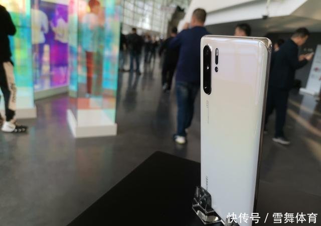 华为P30系列五种配色颜值各异 天空之境或引