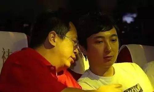 周鸿祎牵手王思聪:360入股熊猫TV获证实