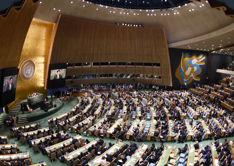 此小国公然在联合国大会上怒对美国代表,美代表哑口无言!