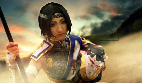 三国演义里的赵云是男的,但种种现象都体现出