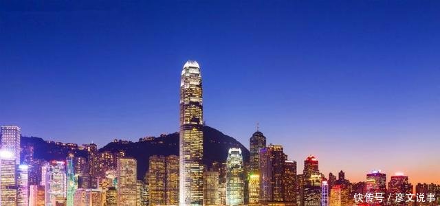中国最发达的城市, 曾是英国殖民地, 世界夜景前