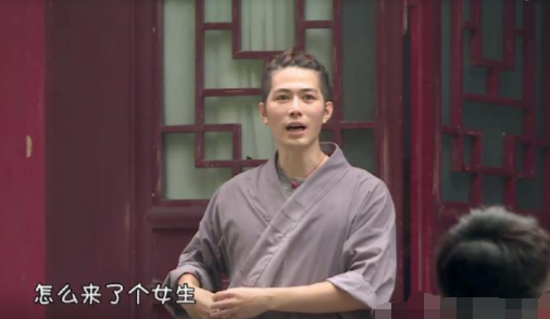 三个哥哥初见张碧晨反应不一,黄景瑜自来熟,抱