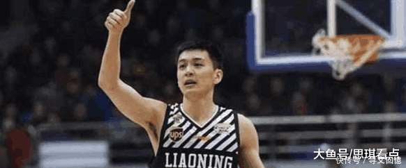 CBA球队里一般轮换球员的年薪是多少? 和NB