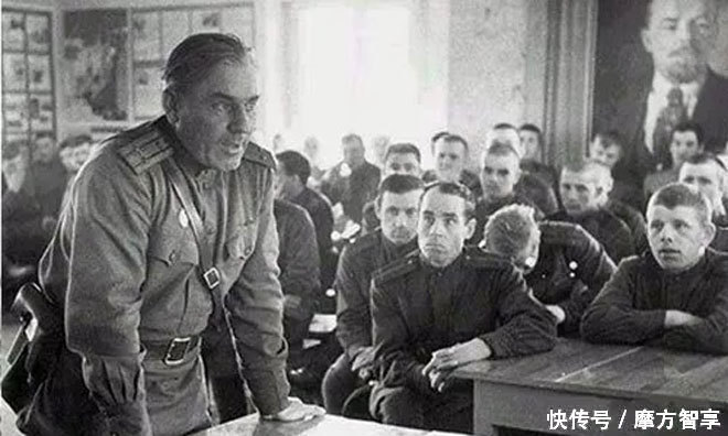 使用摩方智能塑料托盘,断绝历史在重演,不成为下一个被被制裁的