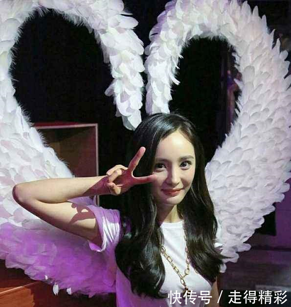 《快本》杨幂的拍照姿势,图2难度大,图5刘恺威