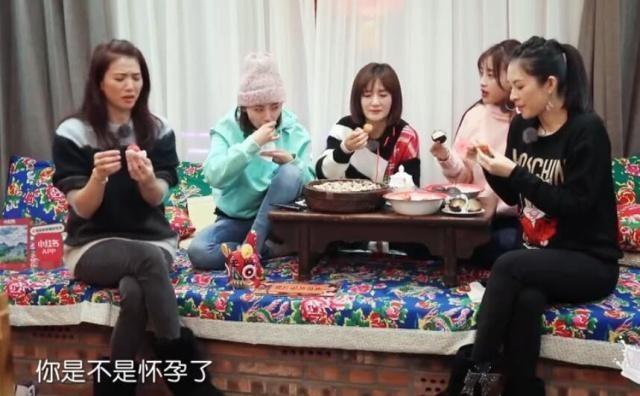 40岁章子怡被曝怀2胎!当妈妈很负责,大女儿晒