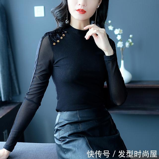 现在的女人真会打扮,大衣里面这样穿,性感撩人