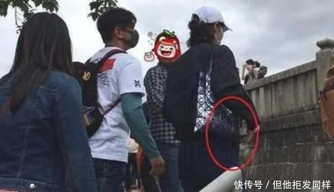 刘诗诗怀孕后首露面,挺着大肚子心情不错,网友