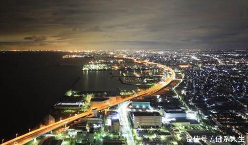 日本最大的岛屿,占国土总面积的60%,气候宜人