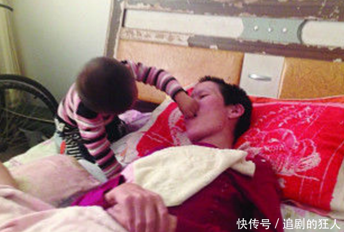女子出车祸变植物人,三年后奇迹般苏醒,却发现身旁多了一个儿子