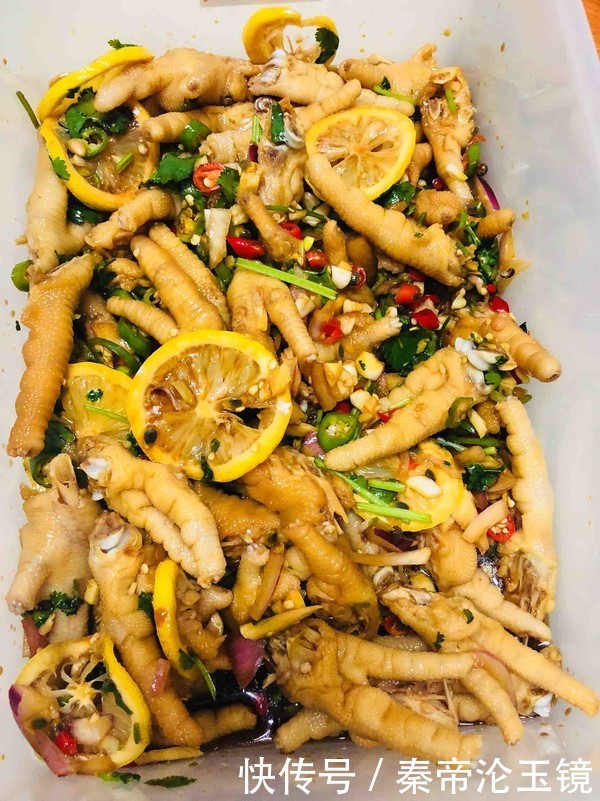你们要的鸡爪来了,烟熏其他几种易学,简单做法生还有肉要煮吗图片
