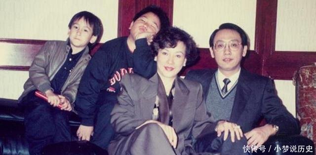 曾为老公还钱而复出演戏,却给债主生俩孩子,现