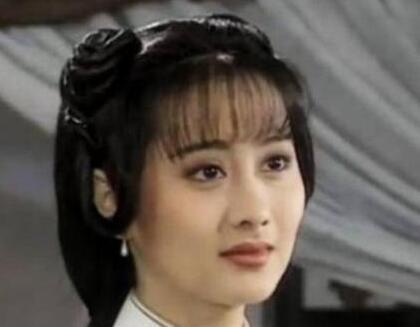 15岁演女主角被琼瑶赏识,本能红遍大江南北,却嫁人为