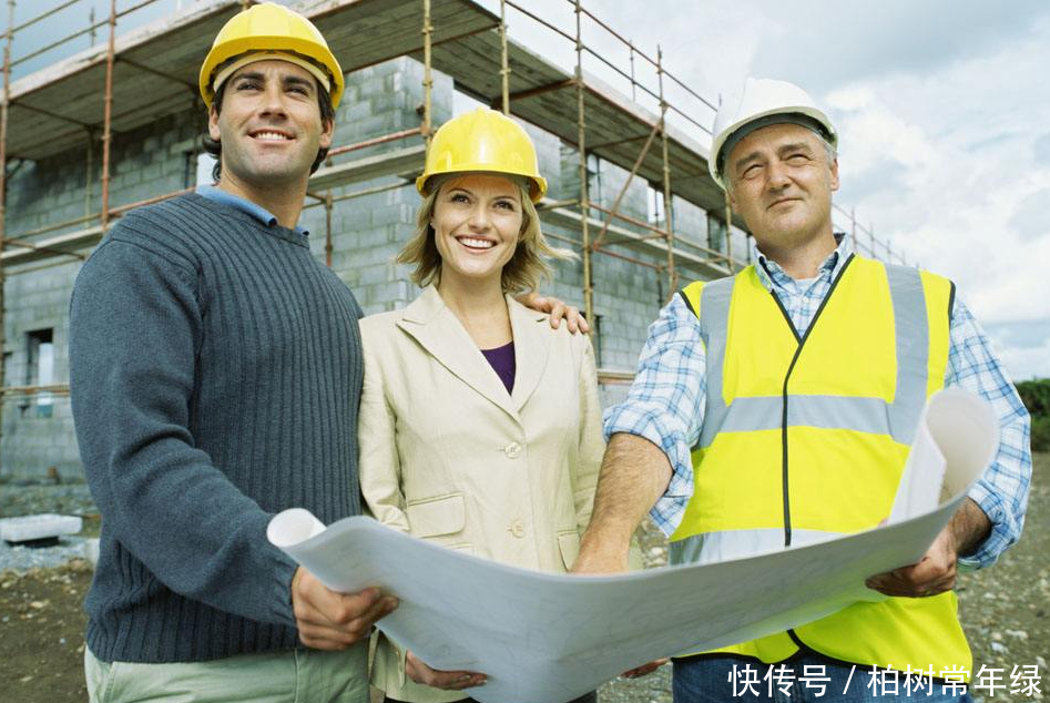 理由告诉你,2019年必须考下一级建造师证书!