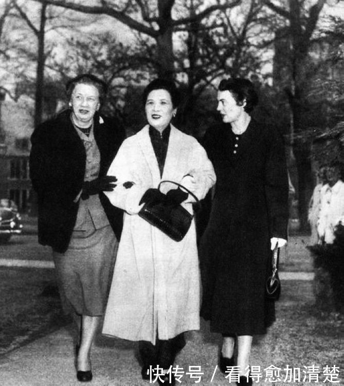 抗日经典老电影,蒋经国看后对大陆态度改变,宋