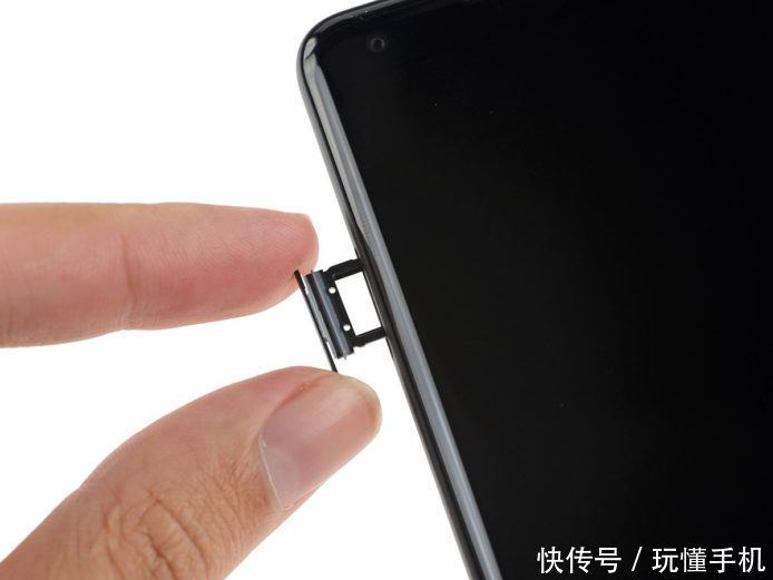 谷歌Pixel 2 XL拆解:Google特殊芯片和eSIM